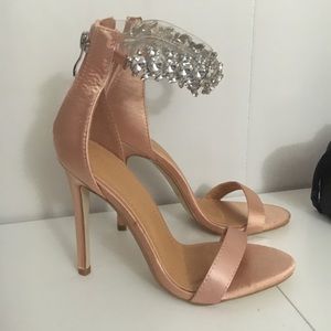 PINK CHAMPAGNE COLORED HEELS